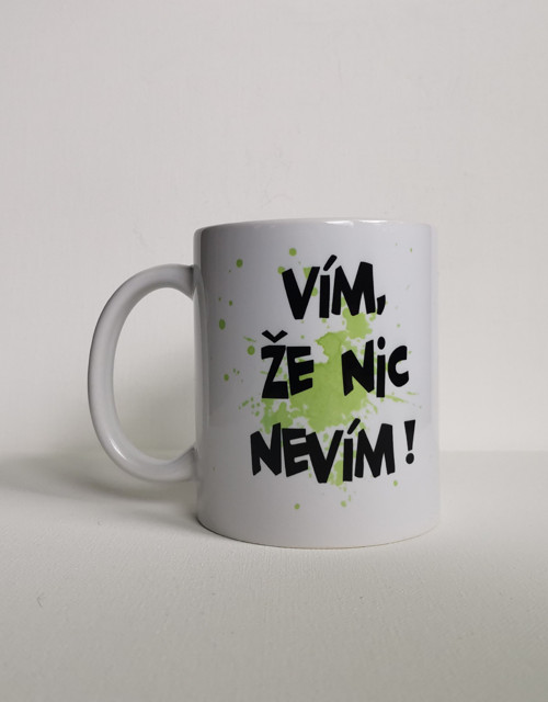 Vtipný hrnek. Vím, že nic nevím. — foto 2