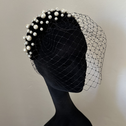 Fascinátor Headband Černý Samet Perly Závoj — foto 5