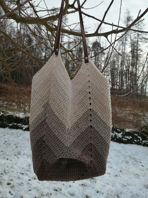 Háčkovaná taška — foto 4