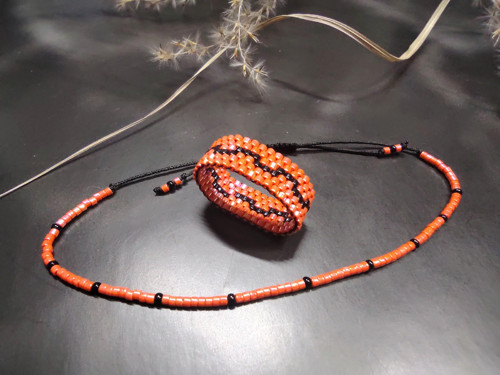 Set prstenu a náramku Black And Orange — foto 3