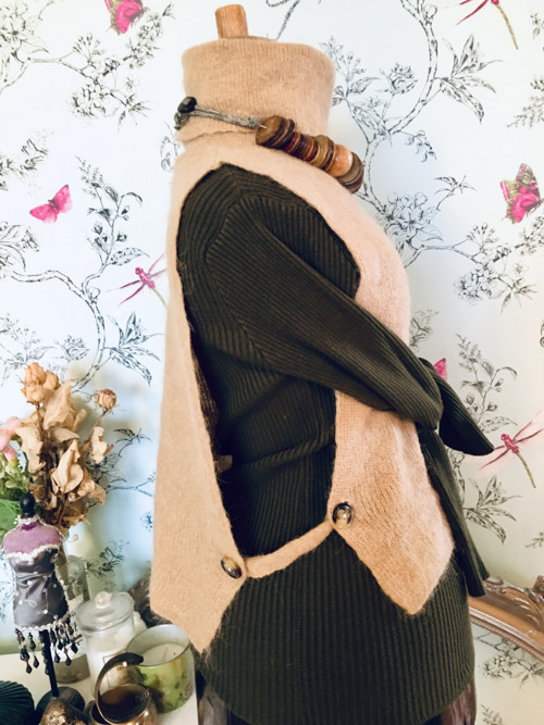 Vesta designová camel — foto 3
