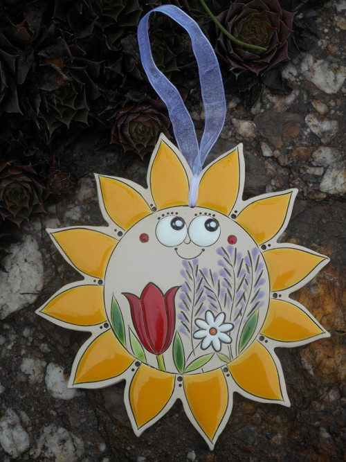 Keramické sluníčko s tulipánem — foto 2