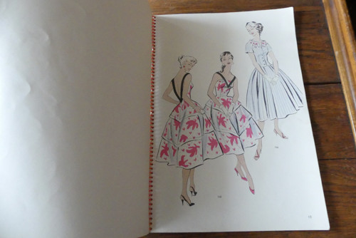 La Mode de Demain...módní katalog 1958 — foto 6