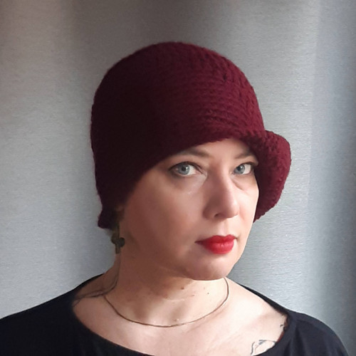 Eliška pije červené - řidičský klobouček — foto 5
