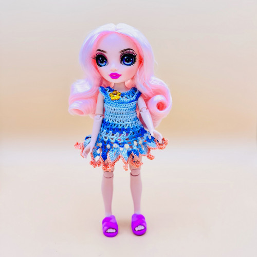 Šaty pro panenku Rainbow High Junior 22 cm — foto 2