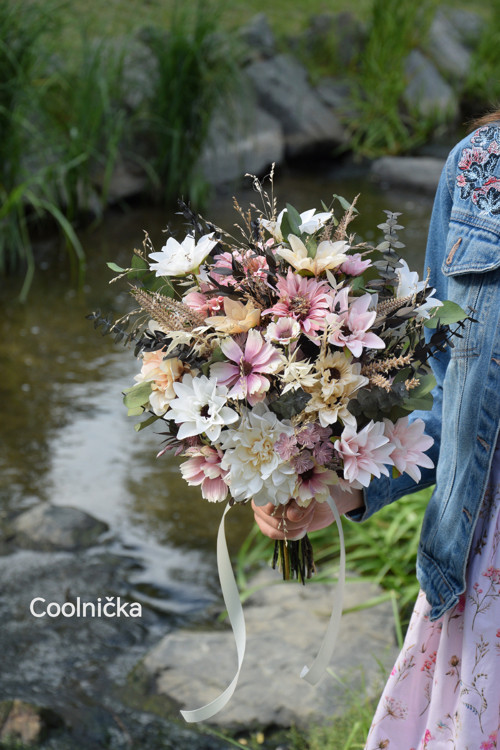 Svatební kytice Boho Rose — foto 5