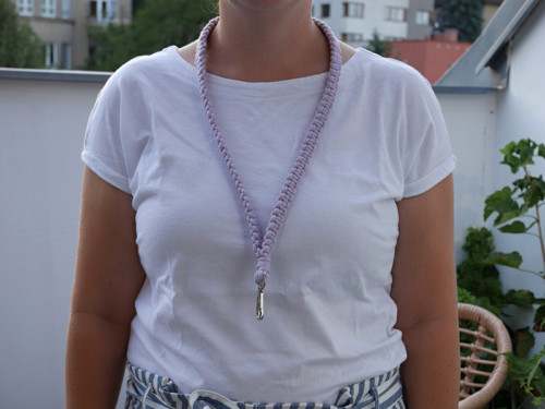 Macrame klíčenka — foto 2