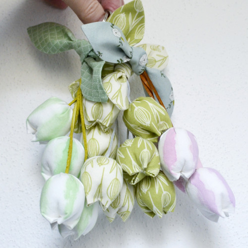 Přívěsek - tulipány zelené Spring Green — foto 2