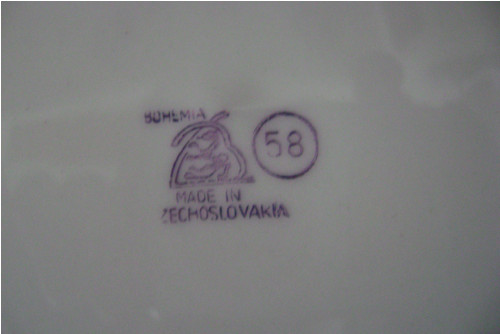 Pár talířů s růžemi — foto 3