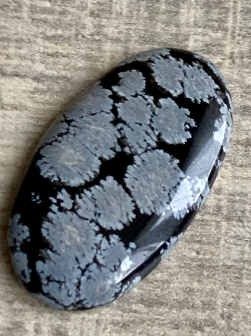 Obsidián vločkový- kabošon, ovál, 20 Ct. — foto 5