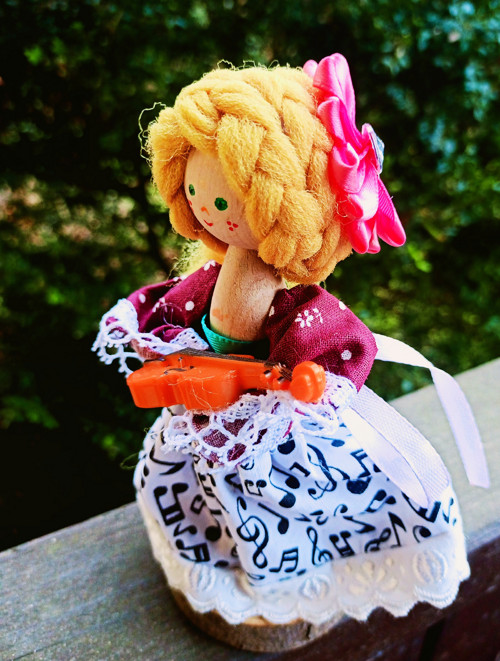 Patronka houslistů — foto 2