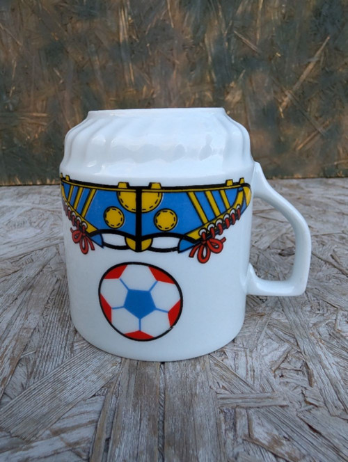Retro hrnek, fotbal. — foto 4