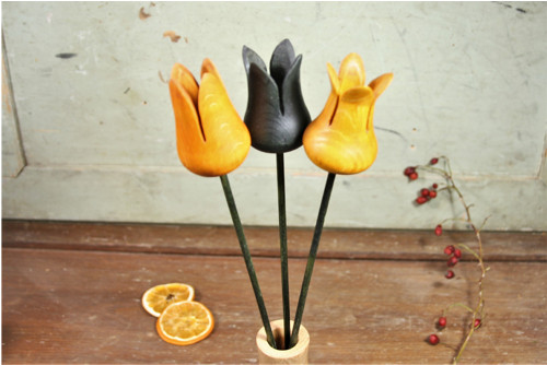 Dřevěné tulipány s vázičkou - barevné — foto 4