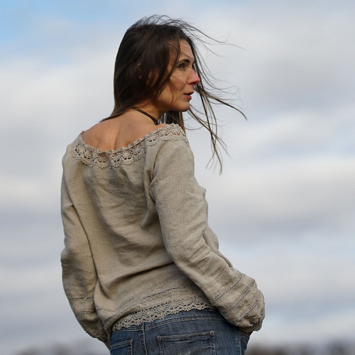 Boho rustikální halenka s krajkou — foto 3