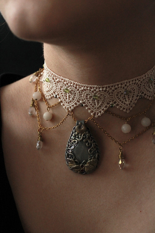 Krajkový choker Lottie — foto 2