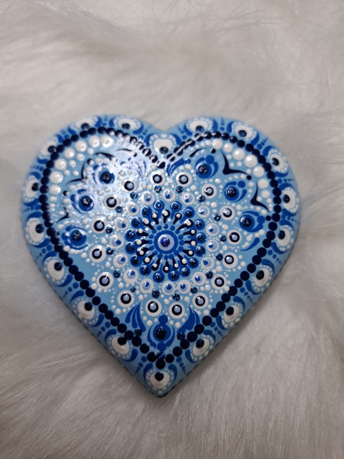 Srdce malovaný kámen, mandala — foto 3