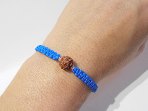 *Rudraksha* - modrý drhaný náramek (macramé) — foto 3