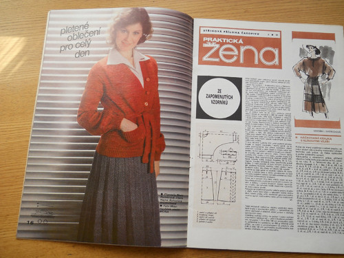 Praktická žena 8 / 84 — foto 3