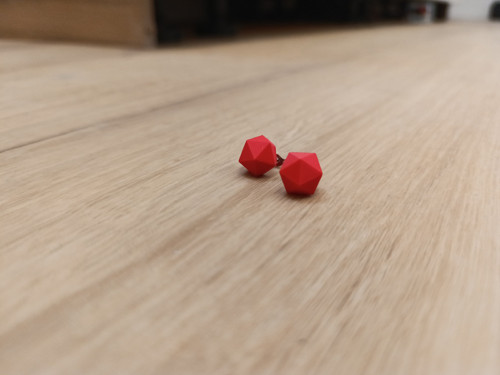 Náušnice polygon Red — foto 2