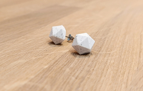 Náušnice polygon Mramor white — foto 2