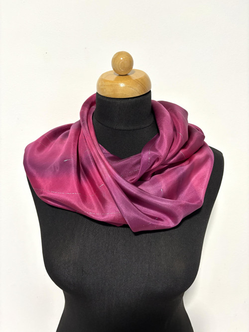 Hedvábný šátek - Magenta — foto 4