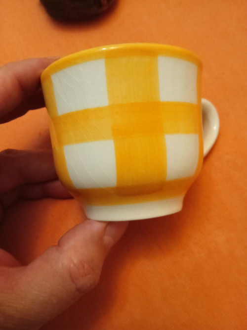 Hrnečky s podšálky — foto 6