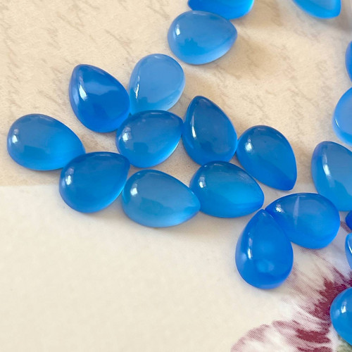 Modrý chalcedon kabošon slza / 10x7 mm — foto 3