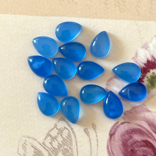 Modrý chalcedon kabošon slza / 10x7 mm — foto 2