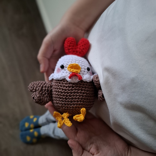 Návod na malou háčkovanou slepičku — foto 5