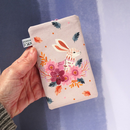 Obal na mobil - Nora pro jezevce — foto 2