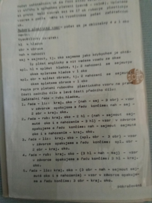 Dámský svetr — foto 2