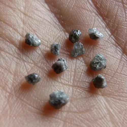 Diamant surové krystalky - vrtané - 10 ks(D7) — foto 2