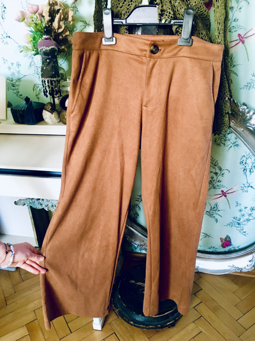 Kalhoty cullotes camel ala semiš — foto 2