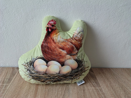 Slepička s vajíčky - 3D polštář — foto 2