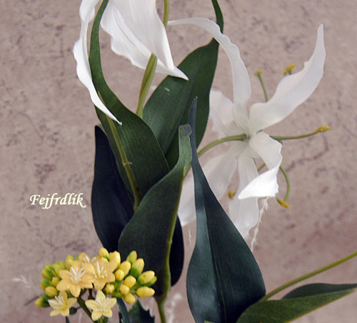 Vznešená gloriosa v pohárku.. — foto 4