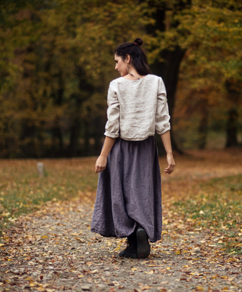 Lněná halenka propínací Režná — foto 5