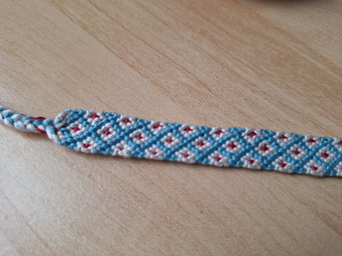 Macramé náramek světle modrý — foto 2