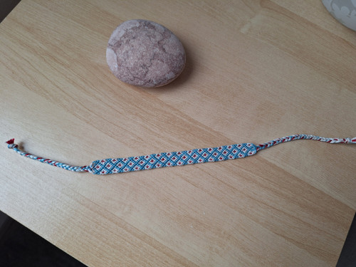 Macramé náramek světle modrý — foto 3