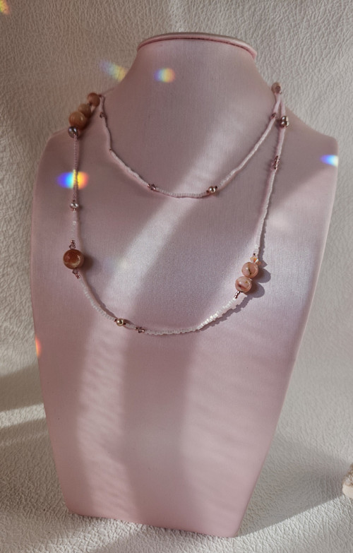 Dlouhý náhrdelník s růžovým opálem — foto 3