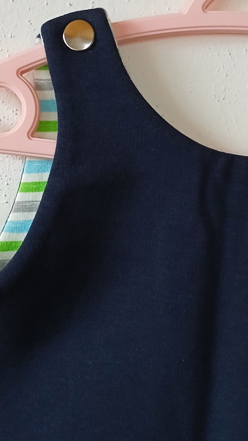 Dětské tepláčky s laclem, tmavě modré vel.74,80 — foto 2