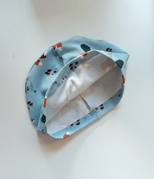 Barevná čepička 50 - 52 cm — foto 2