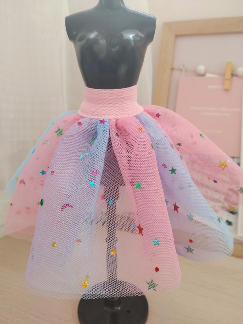 Barbie sukýnka — foto 4