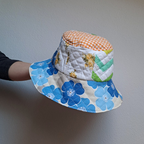 Quiltovaný klobouček Bonifác — foto 3