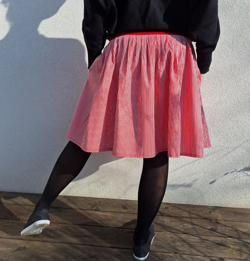 Č e r v e n o b í l á...M — foto 3