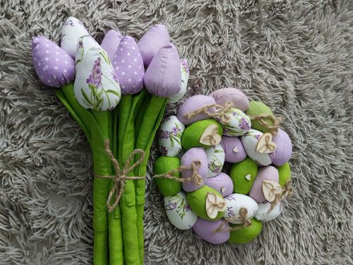 Set šitých tulipánů — foto 5