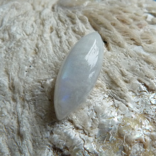 Měsíční kámen pravý - 2,4 cm — foto 3