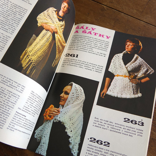 Katalog pletení a háčkování ... DANA — foto 6