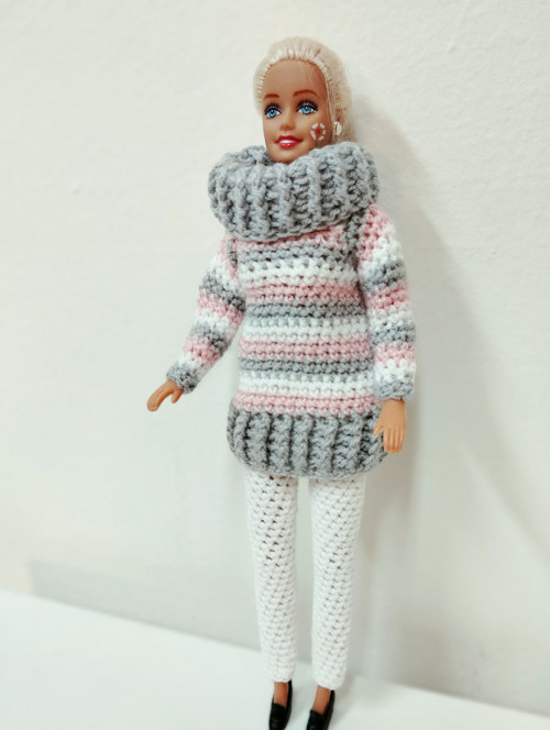 Barbie jede na hory — foto 5
