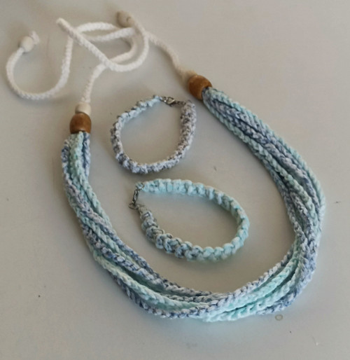 Náhrdelník - dutinkový - MACRAMÉ - terakotový — foto 3