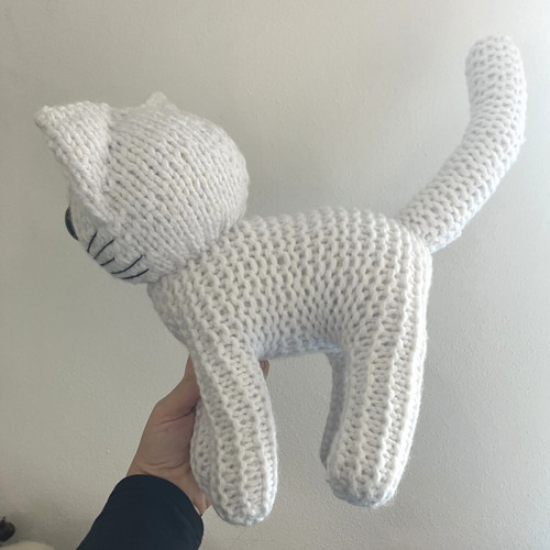 Micinka s čokoládovýma očima cca 30 cm — foto 4